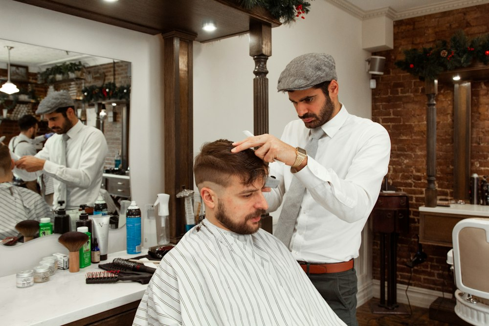 Barber precision clippers skin fade haircut trim
